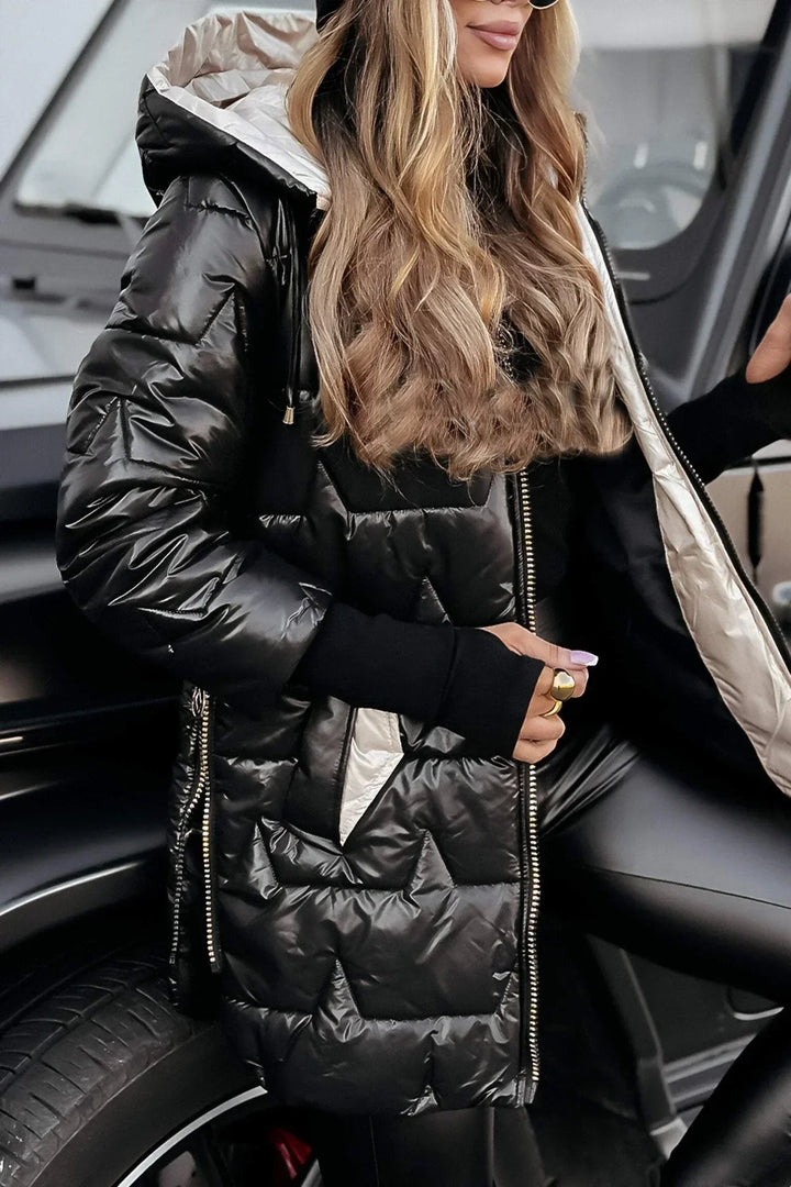Nolwen – Elegant Winter Coat with Hood and Padded Insulation